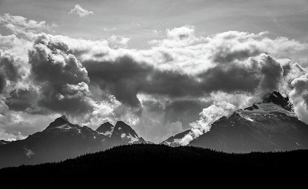 B&W Mountain 2